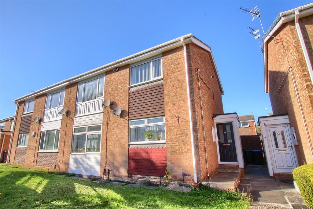 Property photo 1 of 6