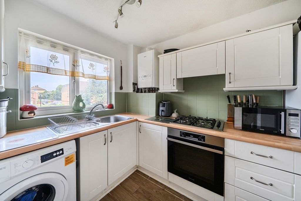 Property photo 3 of 16 1480881 (16).Jpg