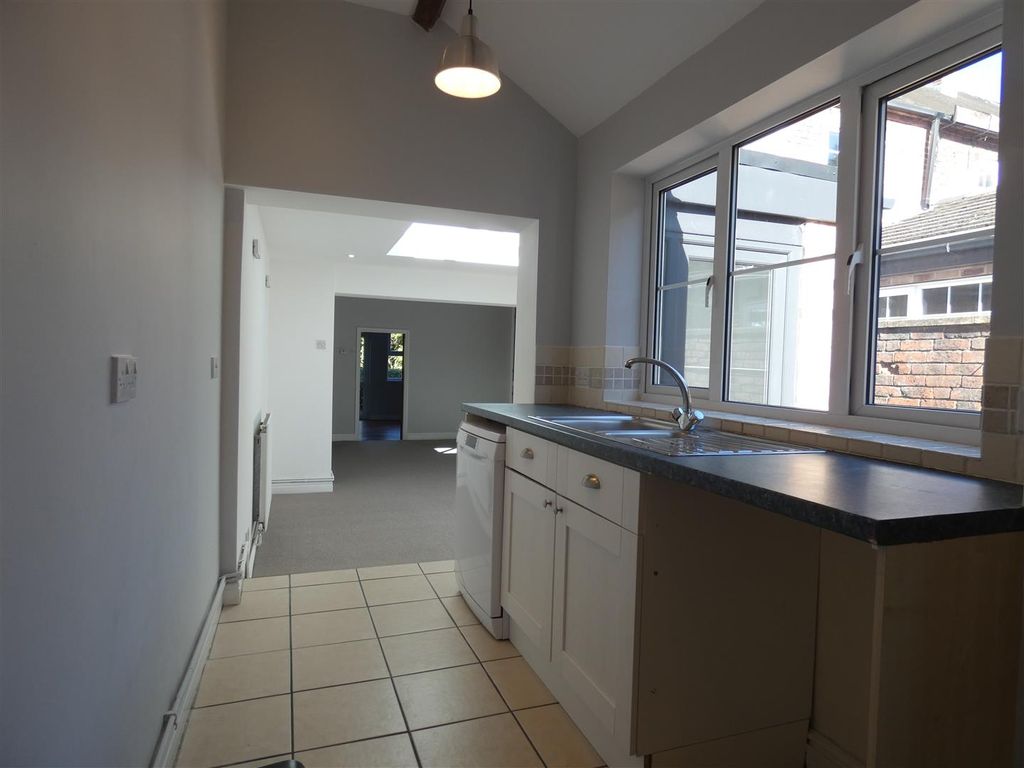 Property photo 2 of 20 P1180933.Jpg