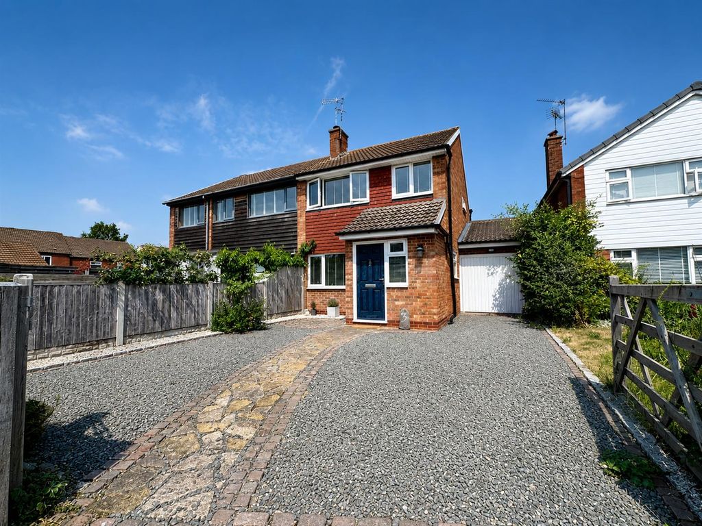Property photo 1 of 15 Front