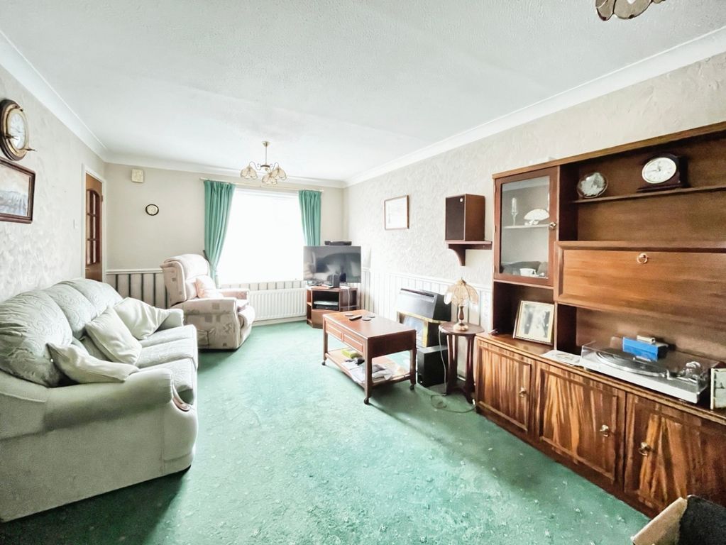 Property photo 3 of 11 3900527