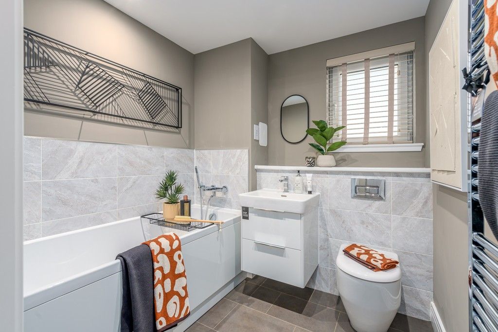 Additional image 8 of 3 bed flat for sale"Maybury Apartment - 3 Bed - First Floor" at Turnhouse Road, Edinburgh EH12
