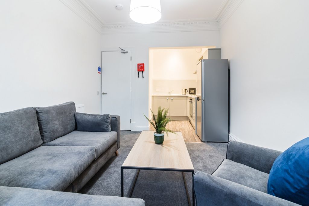 Property photo 3 of 9 Photo 3