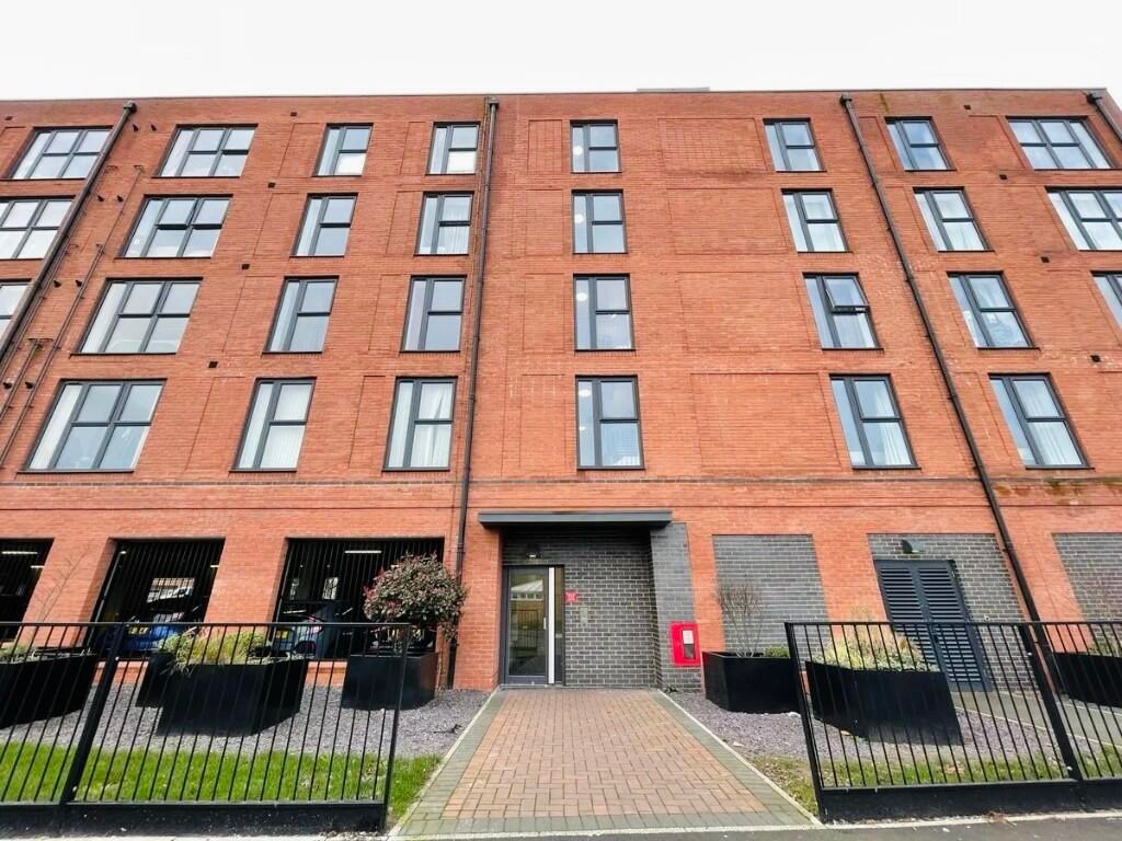 Property photo 1 of 16