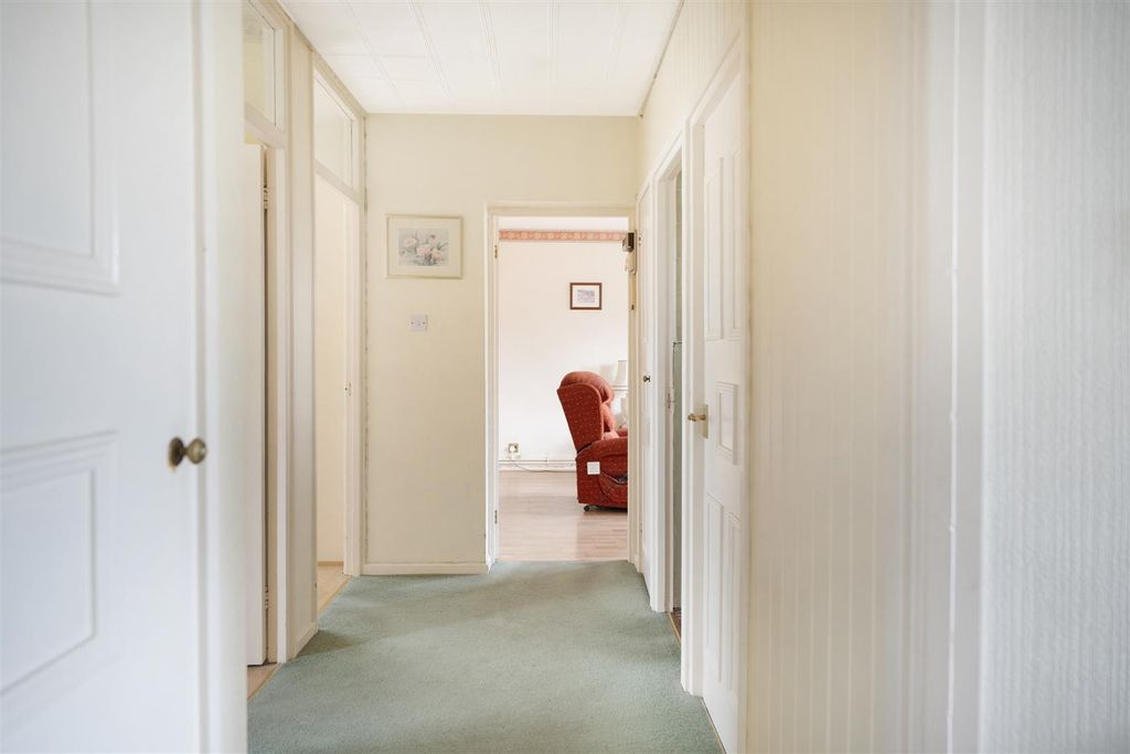 Property photo 2 of 13 Dsc01375.Jpg