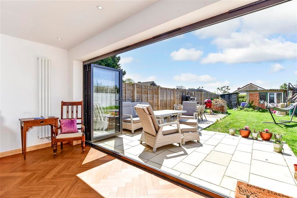 Property photo 3 of 12 External Lifestyle Photograph