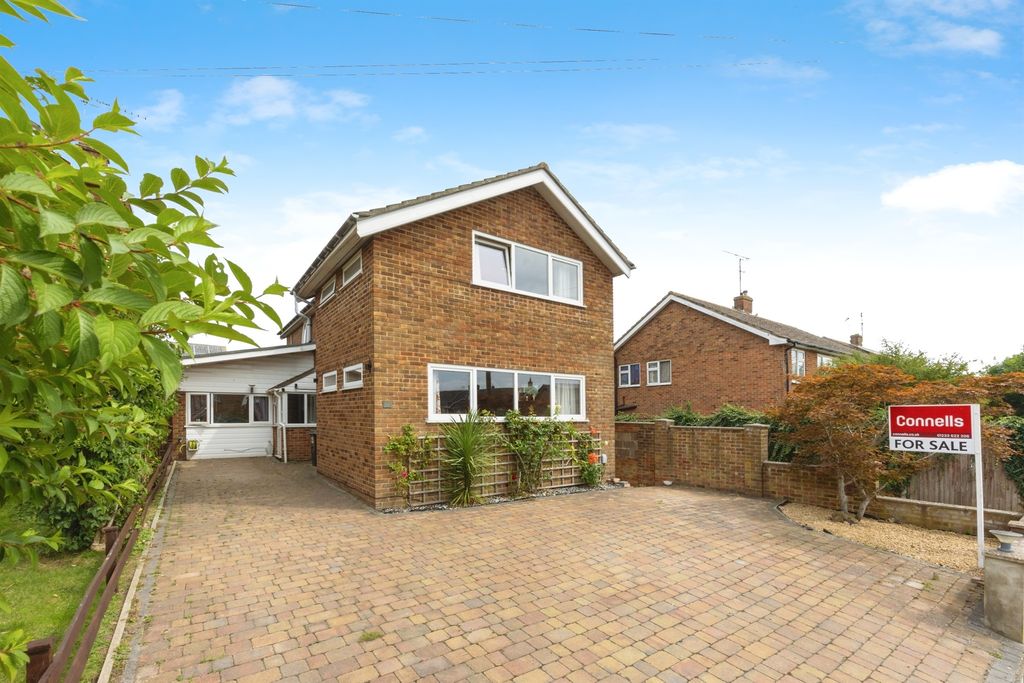 Property photo 1 of 16
