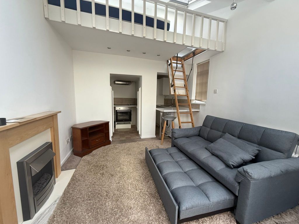 Property photo 2 of 10 Image