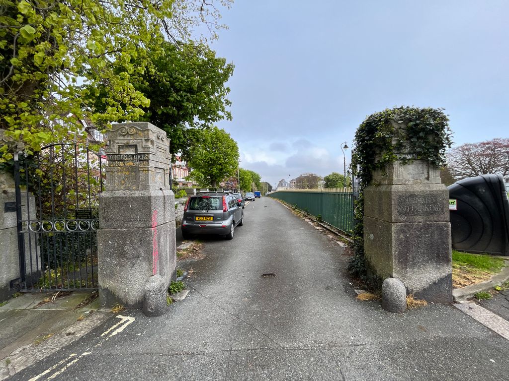 Property photo 3 of 4