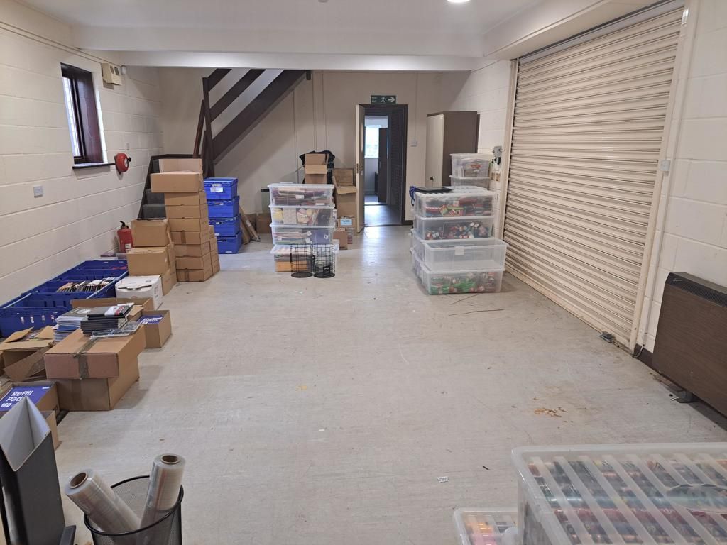 Property photo 3 of 8 Photo 13