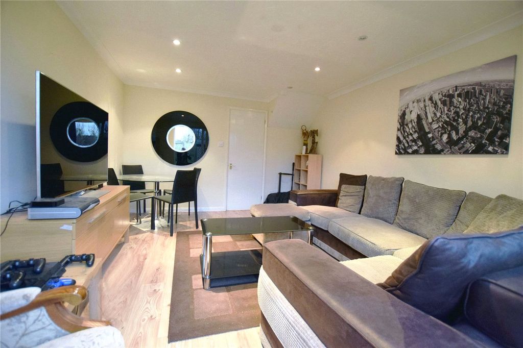 Property photo 2 of 9 Picture No. 05