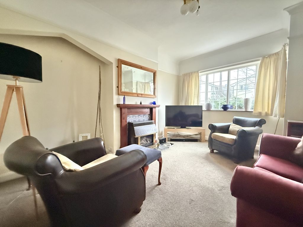 Property photo 2 of 15 Photo 1