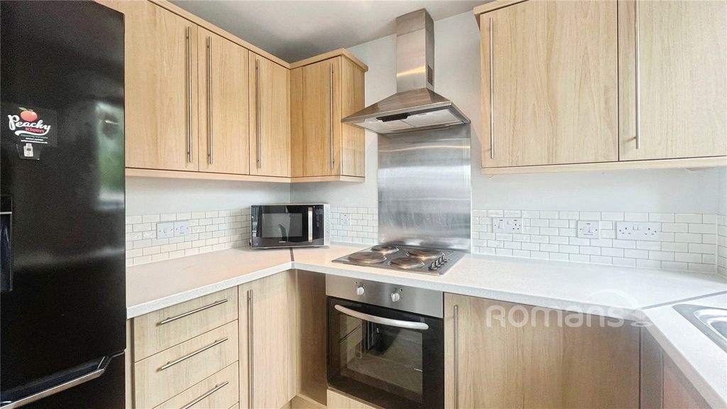 Property photo 3 of 12 Picture No. 07