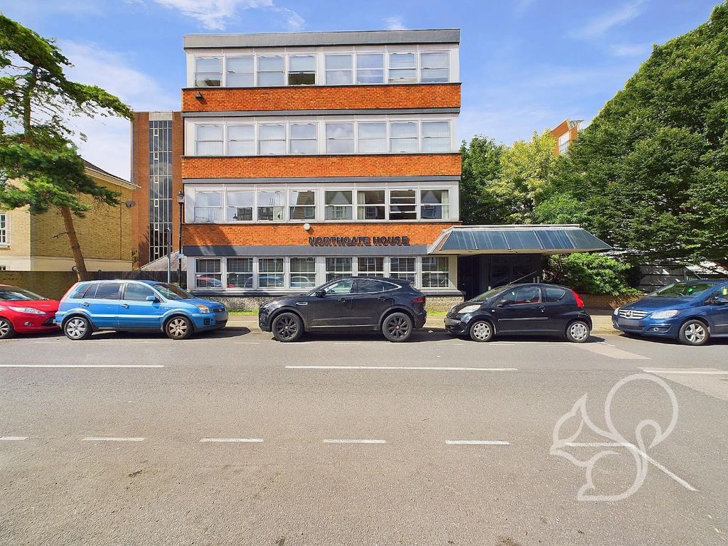 Property photo 1 of 12 Cam01659G0-Pr0106-Still018.Jpg