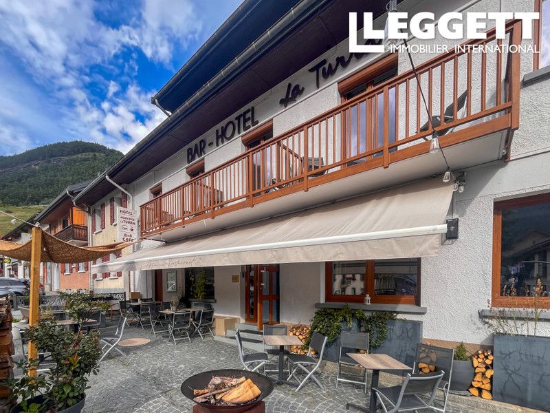 Property photo 1 of 10