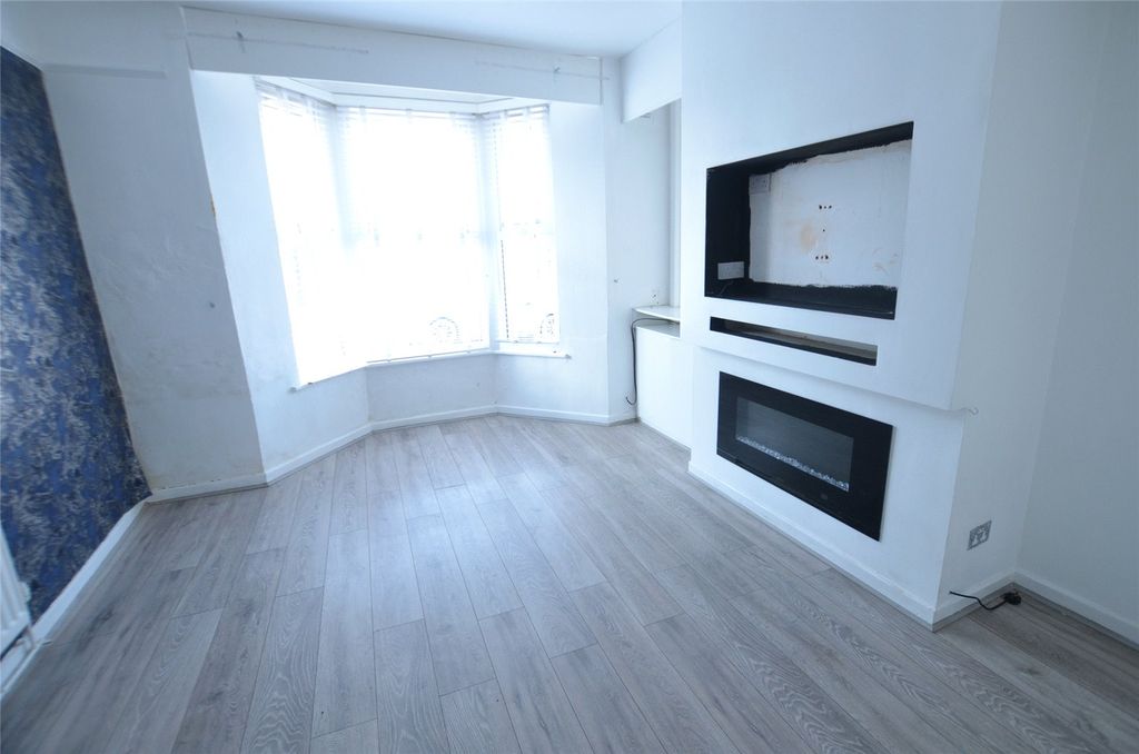 Property photo 2 of 7 Picture No. 03