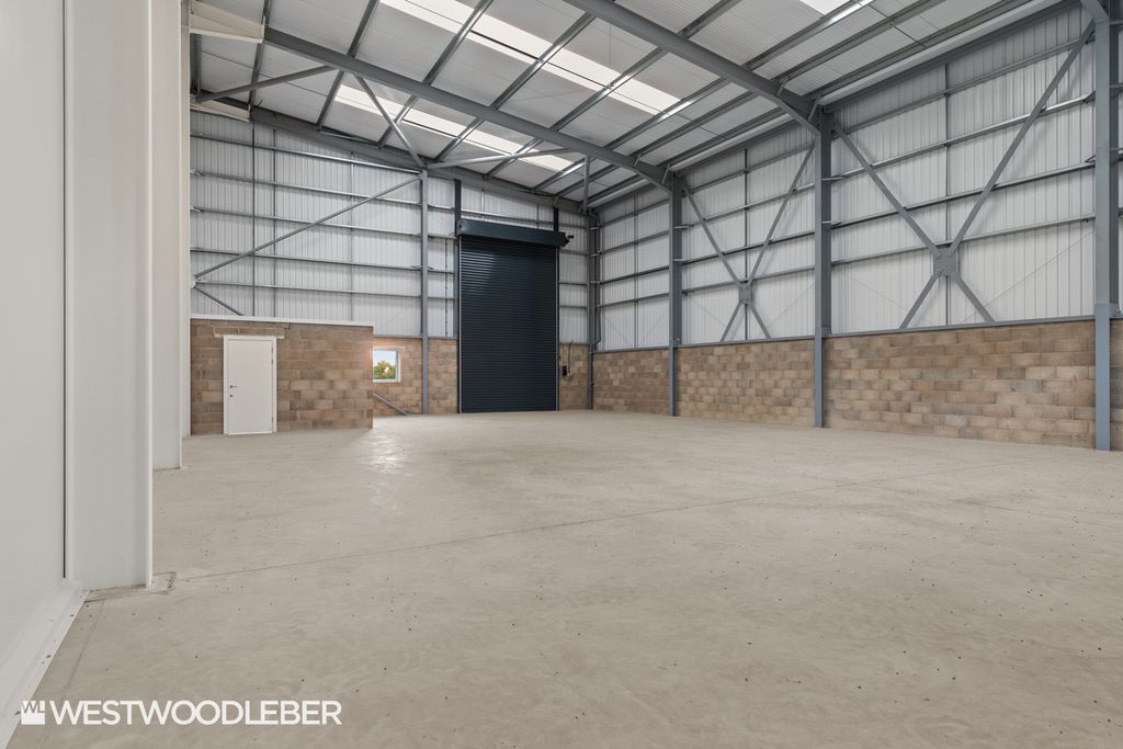 Property photo 2 of 9 Takeley_4
