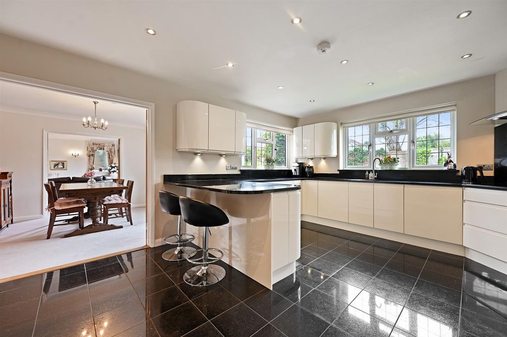 Property photo 3 of 14 Kitchen To Dining.Jpg
