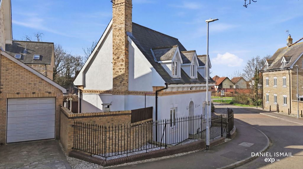 Property photo 1 of 25