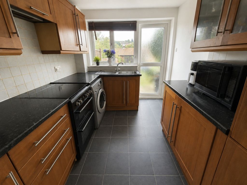 Property photo 3 of 7 5352612