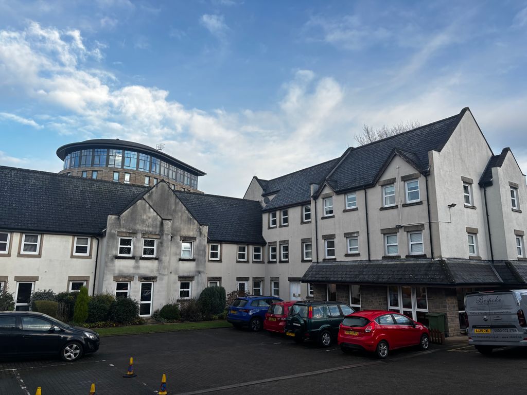 Property photo 1 of 8 Img_4608