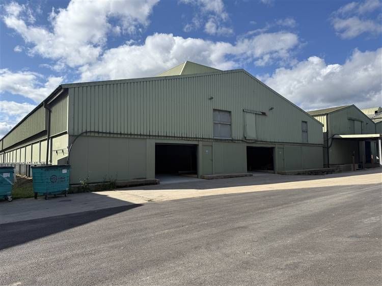 Property photo 2 of 5