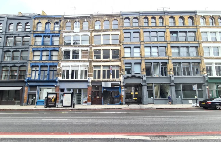 Property photo 1 of 8