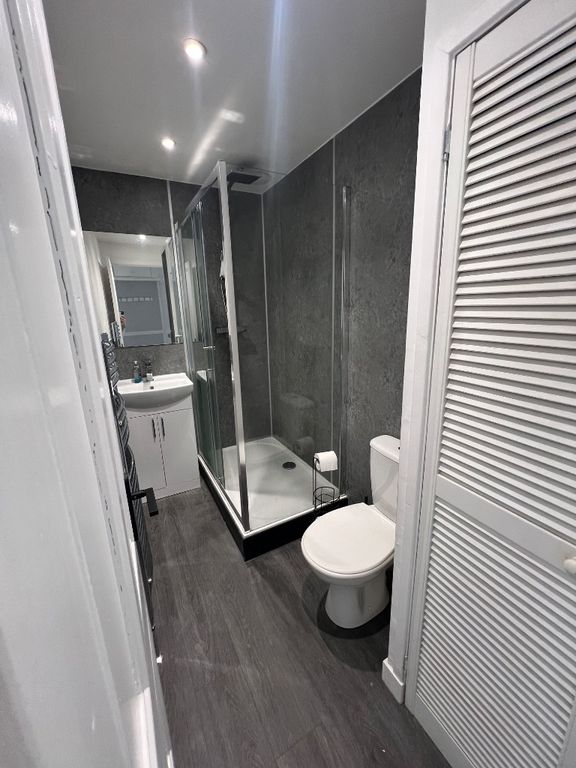 Property photo 1 of 9 Photo 1