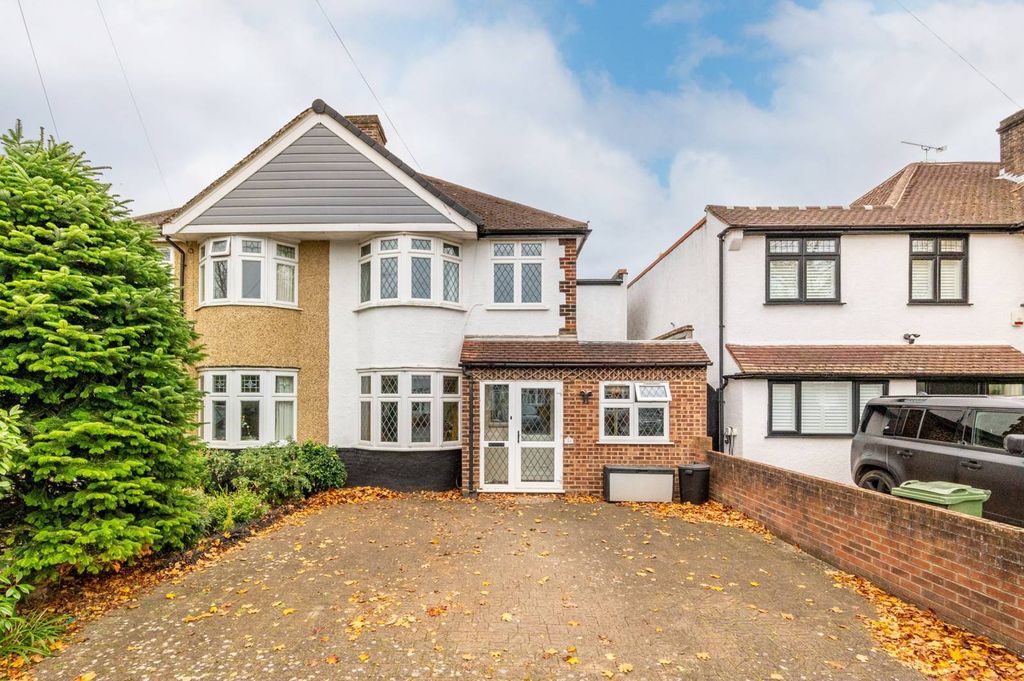 Property photo 1 of 15