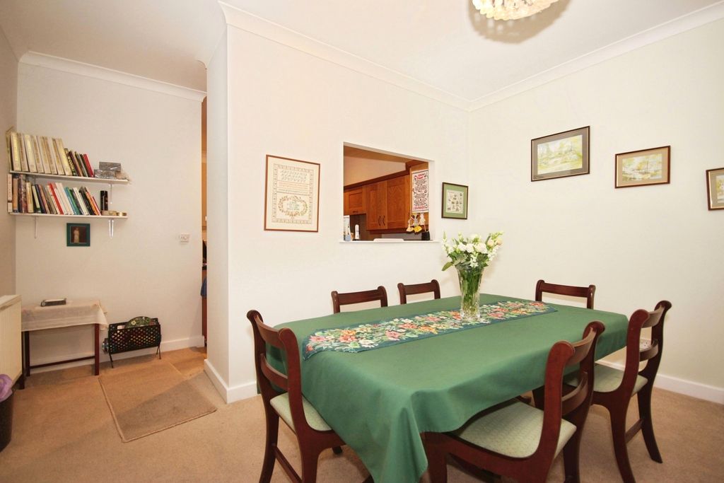 Property photo 3 of 16 Pbox-Img.Jpg