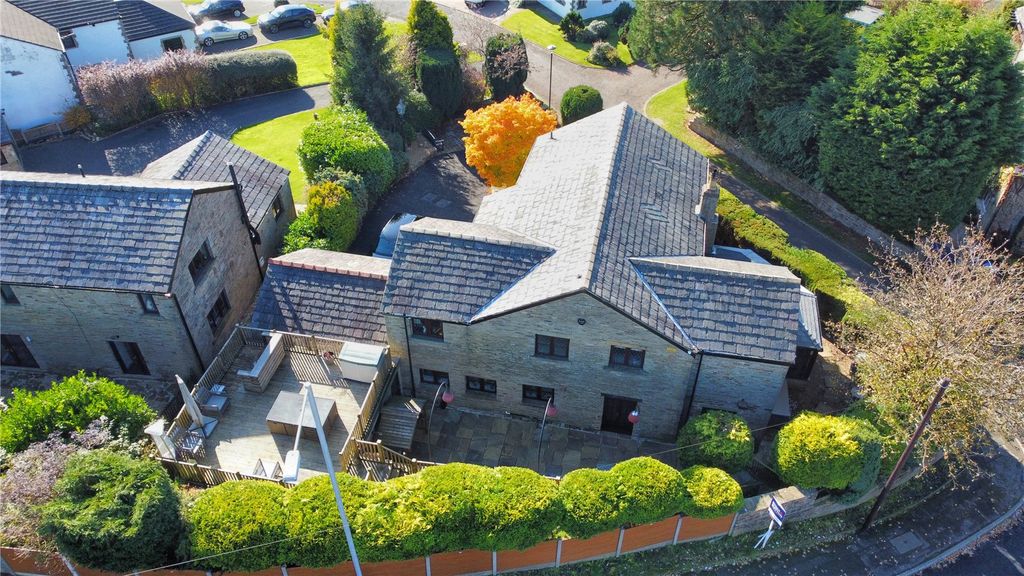 Property photo 1 of 54 Stunning Plot