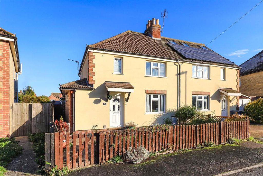 Property photo 1 of 18 Img (19).Jpg