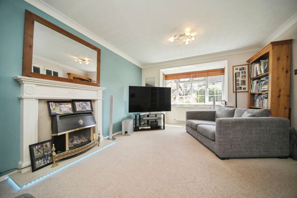 Property photo 2 of 18 Pbox-Img.Jpg