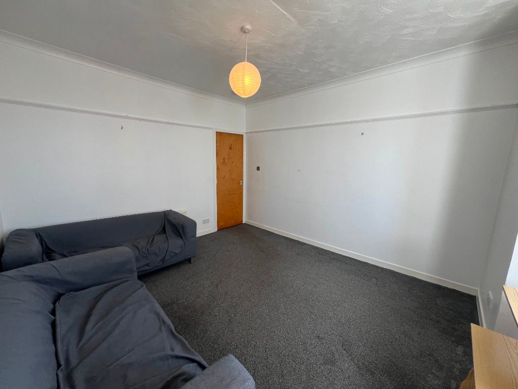 Property photo 3 of 13 Photo 3