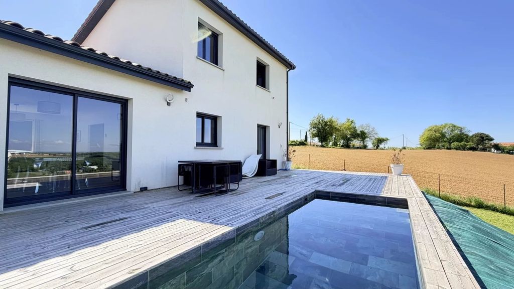 Property photo 1 of 14 Contemporary Villa In The Countryside Of Gimont!