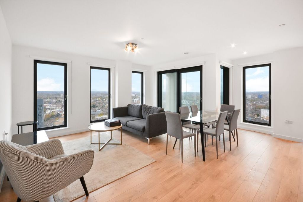 Property photo 1 of 15 Dsc_6818_High