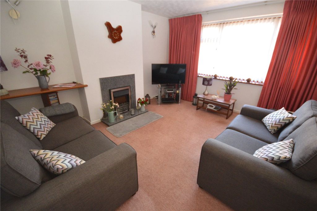 Property photo 3 of 13 Picture No. 25