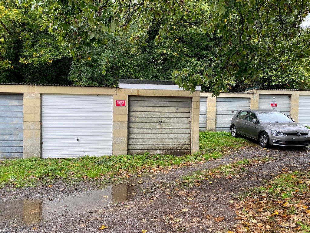 Property photo 1 of 2 Picture No. 04