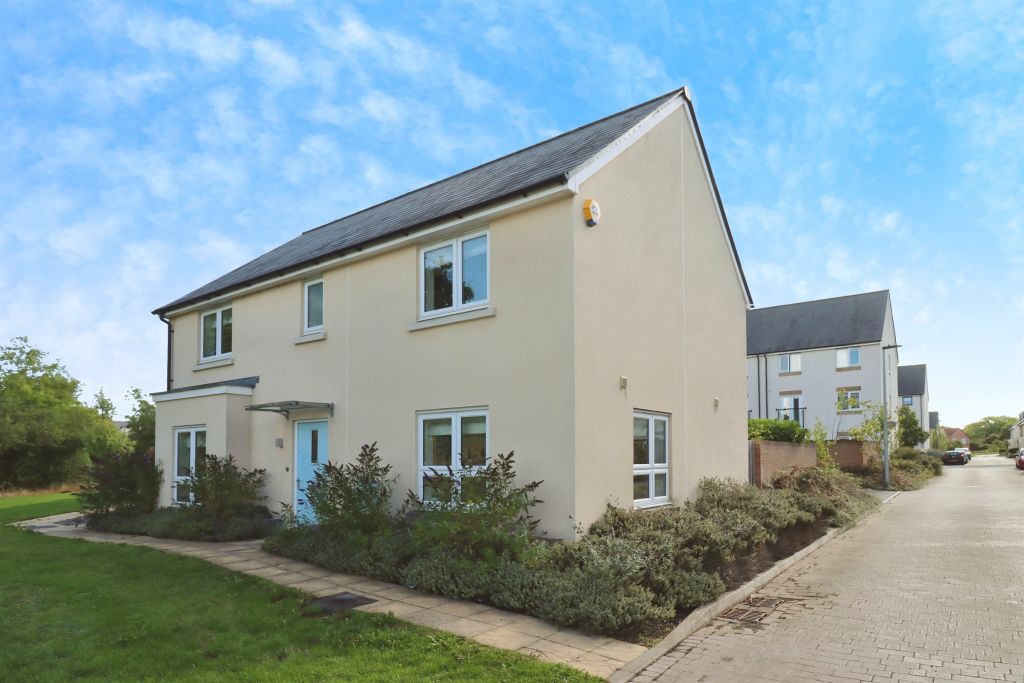 Property photo 1 of 18