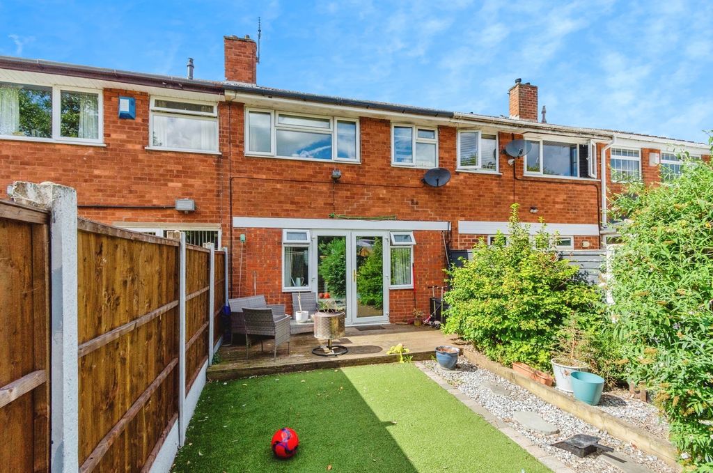 Property photo 2 of 17 Photo