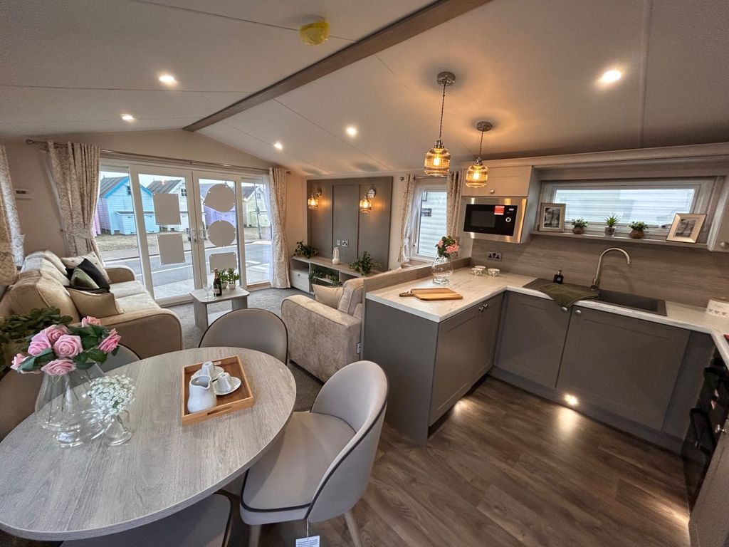 Property photo 1 of 22 Willerby Salisbury 2026 Car0065150 127317585.Jpeg