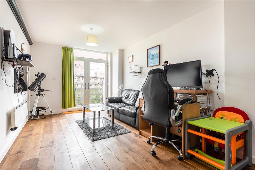 Property photo 2 of 14 Apt 51 Anchor Point-1.Jpg