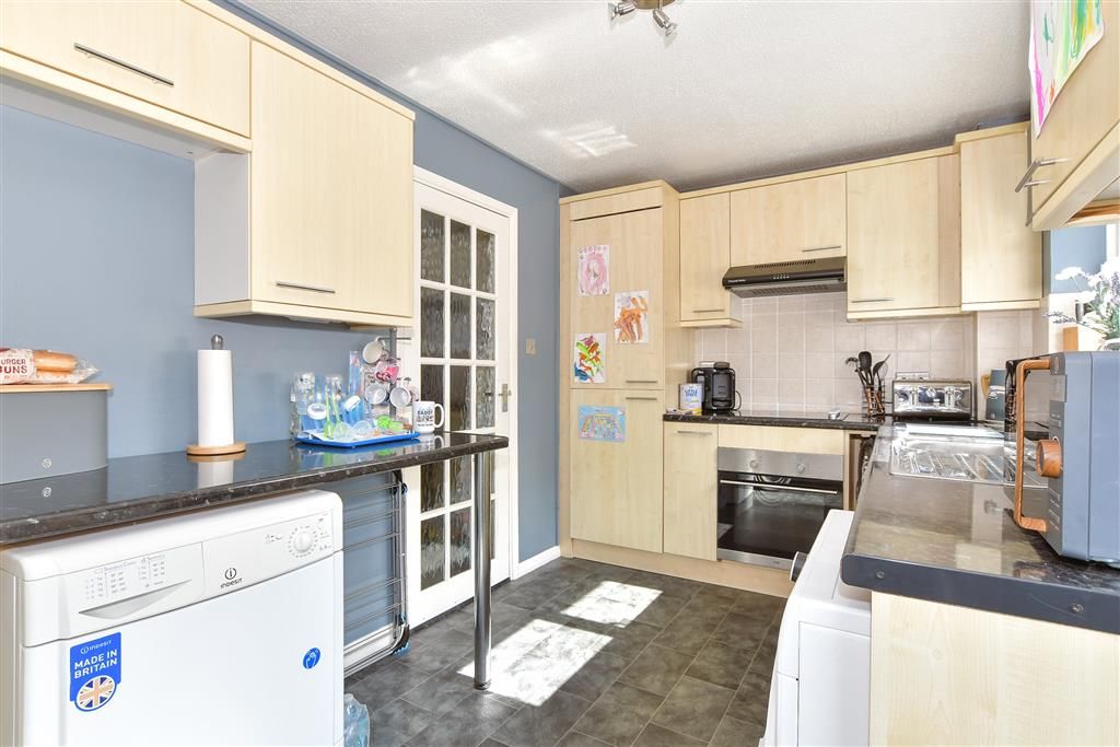 Property photo 3 of 9 Kitchen/Diner