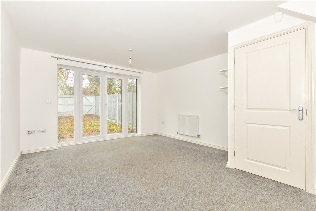 Property photo 3 of 13 Lounge/Diner