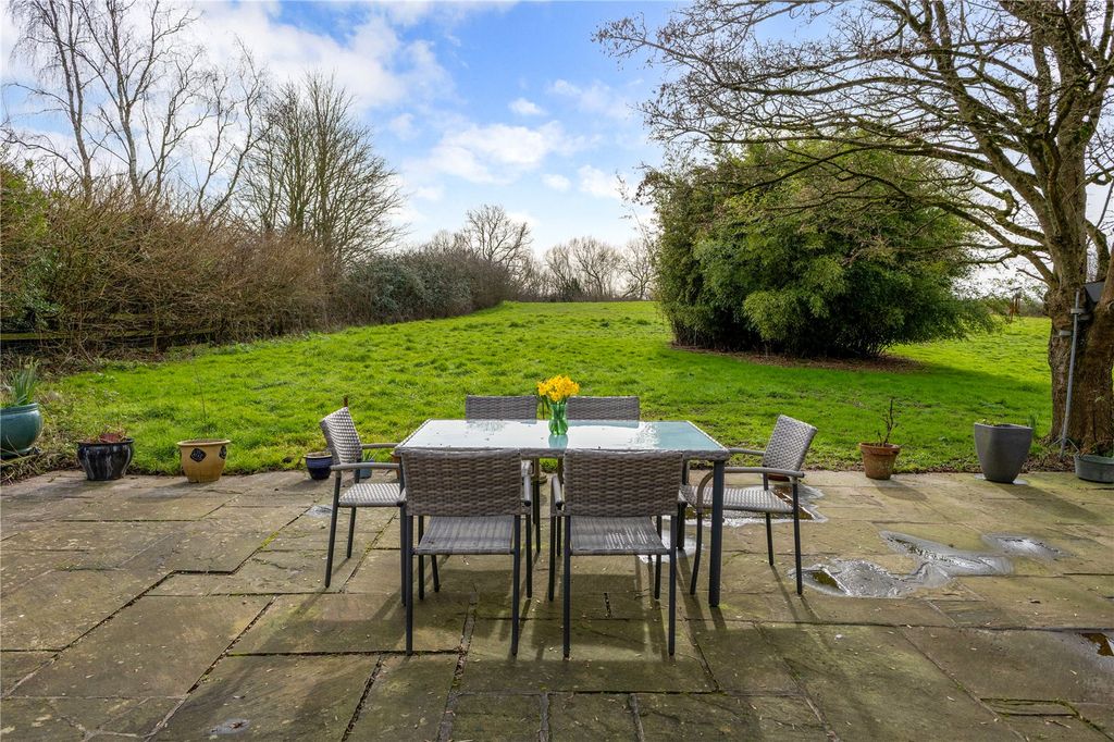 Property photo 3 of 24 South Facing Terrace