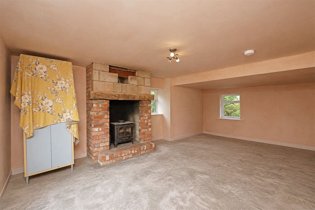 Property photo 3 of 34 Picture No. 03