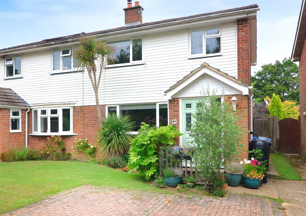 Property photo 1 of 18 Front