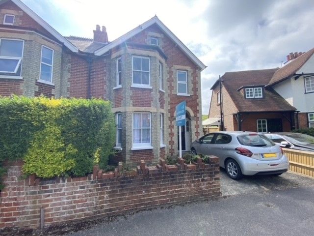 Property photo 2 of 12