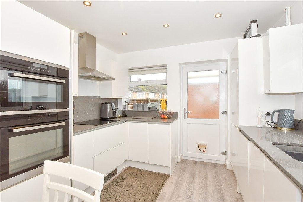 Property photo 1 of 9 Kitchen/Diner