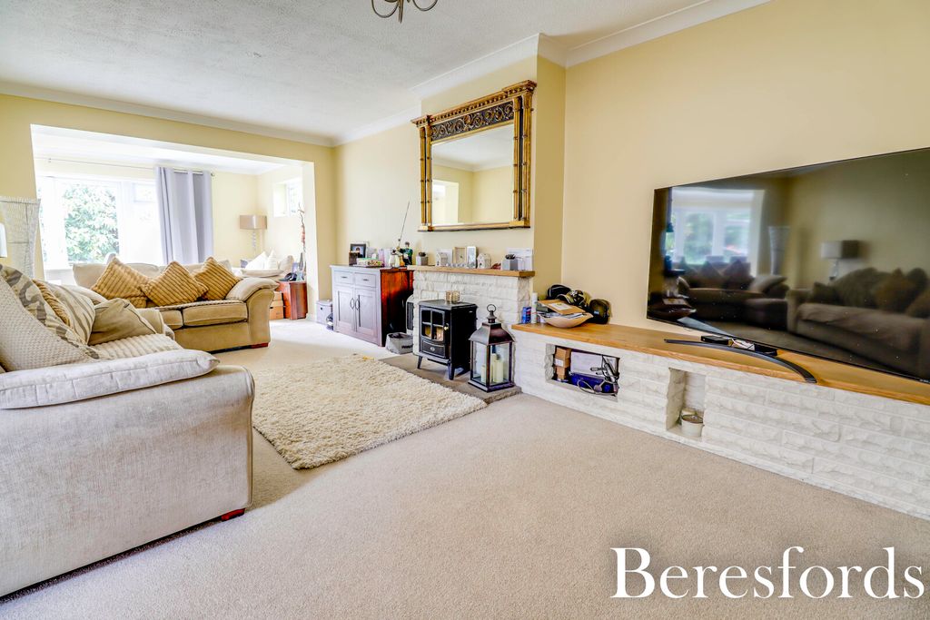 Property photo 2 of 18 Picture No. 22